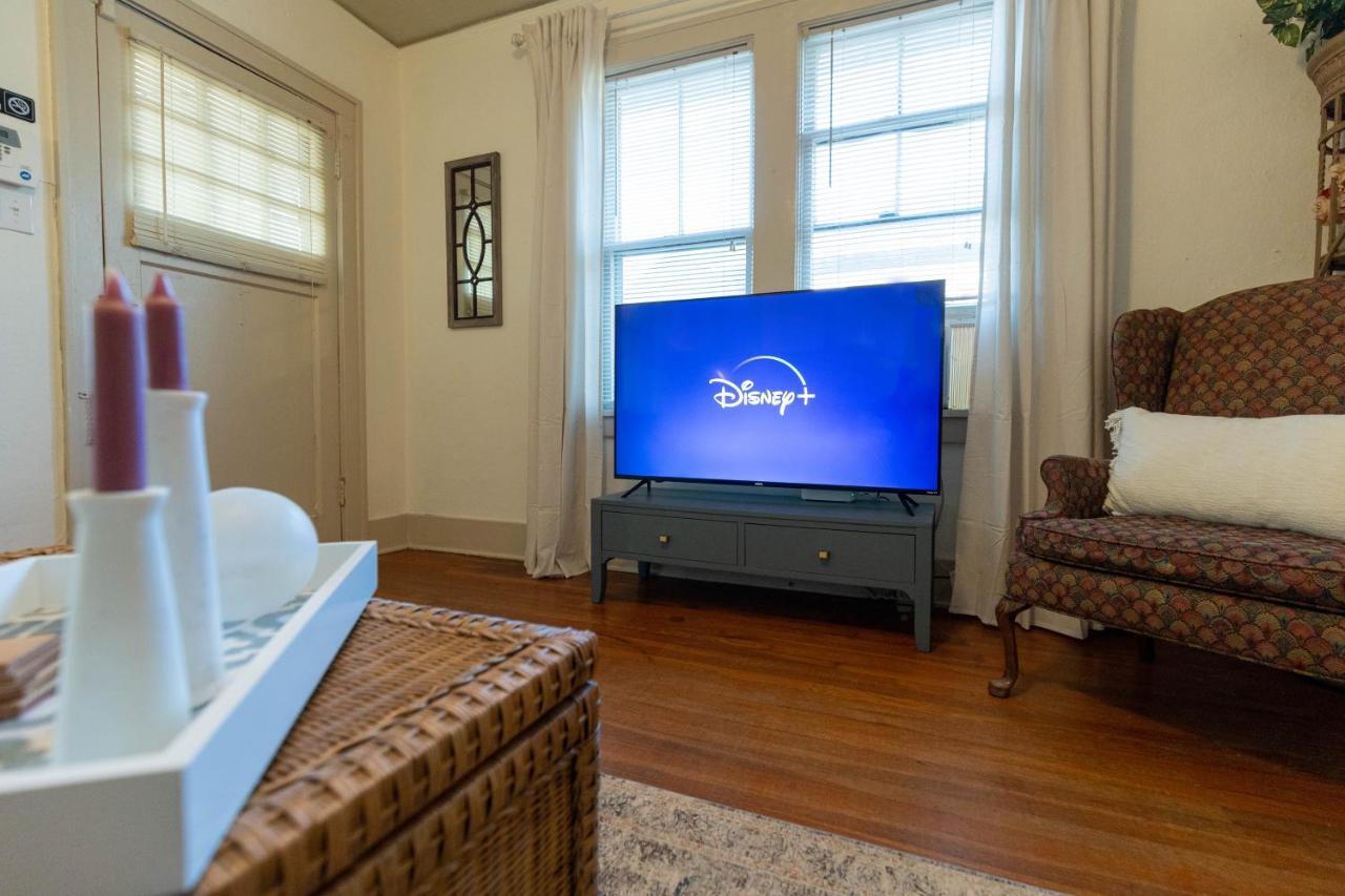 Willa Historic Revival Midtown Memphis Duplex 64 Yes Pets Fast Wifi Free Parking Zewnętrze zdjęcie